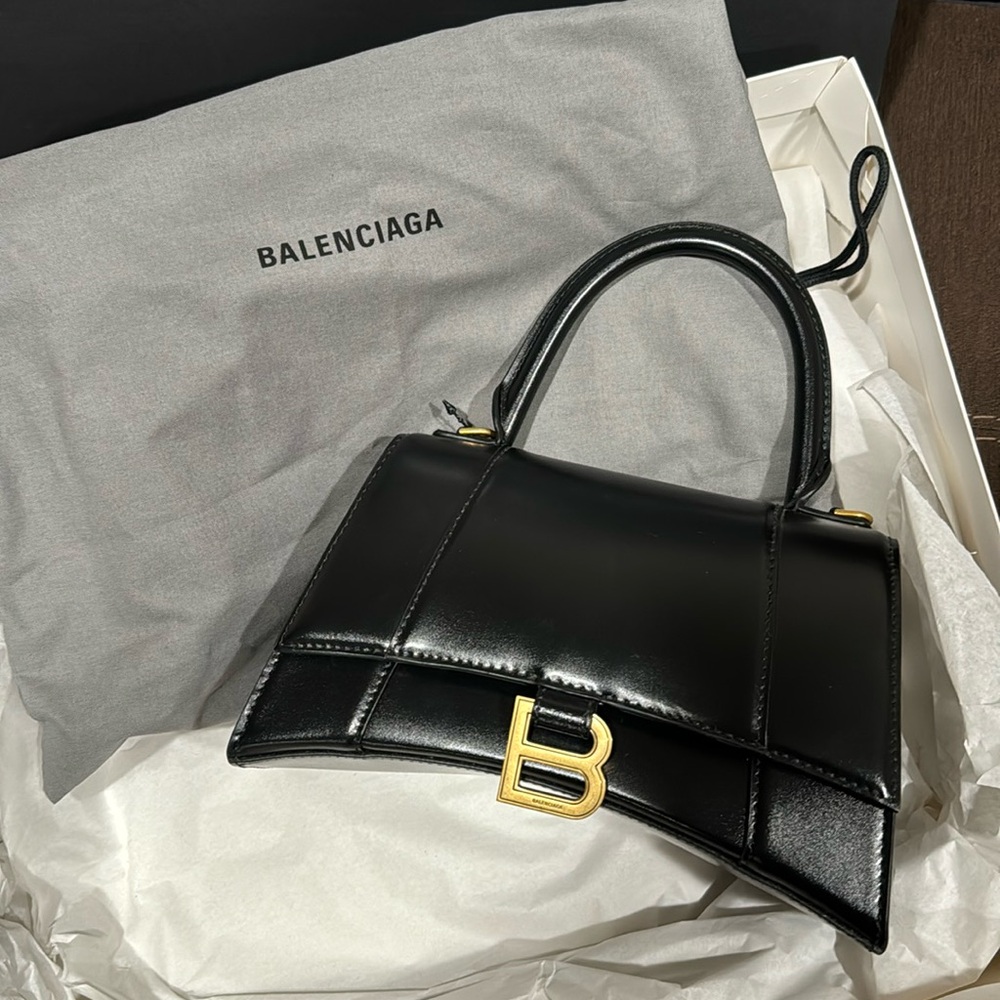 Authentic & Brand New! Balenciaga hourglass bag